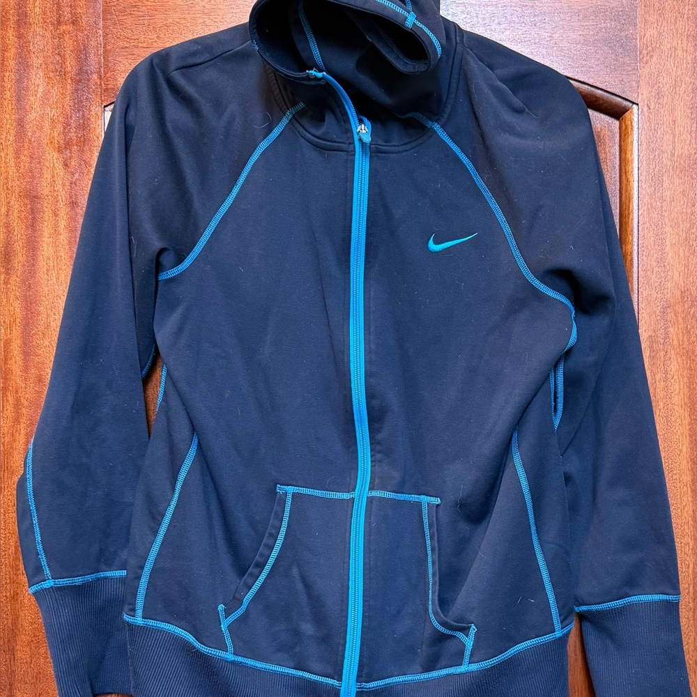 Nike Women's Blue Jacket DriFit Size Large
